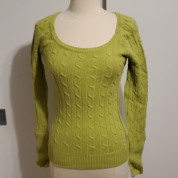 American Eagle Sweater - Picture 1 of 5